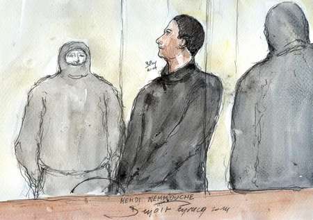 Croquis d'audience de Mehdi Nemmouche le 5 juin 2014 au tribunal de Versailles ( Benoît Peyrucq (AFP) ) Croquis d'audience de Mehdi Nemmouche le 5 juin 2014 au tribunal de Versailles ( Benoît Peyrucq (AFP) )